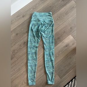 Lululemon Wunder Under Leggings 31 inch Inseam Size 4 Heathered Green/Blue